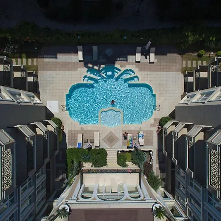 Dawn Park Deluxe