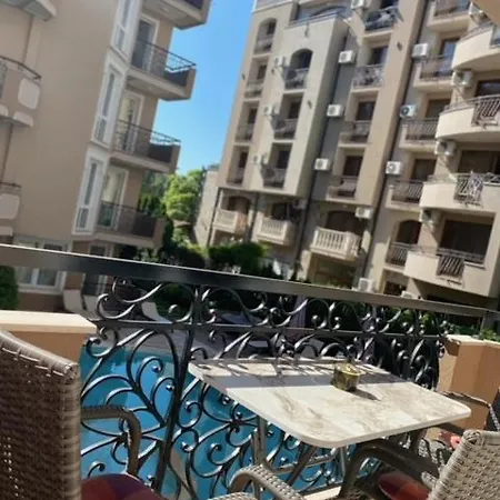 Dawn Park Deluxe Lejlighedshotel