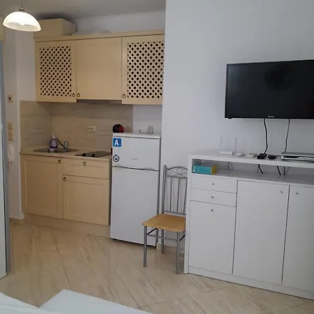 Dawn Park Deluxe Apartmanhotel Napospart