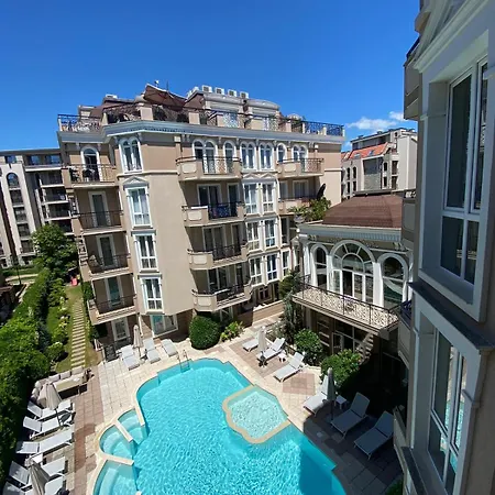 Dawn Park Deluxe Apartmanhotel