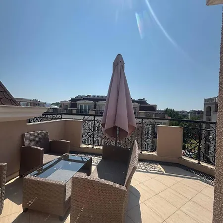 Dawn Park Deluxe Apartmanhotel 2*
