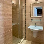 Dawn Park Deluxe Apart-hotel