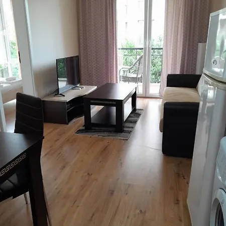 Dawn Park Deluxe Apart-hotel