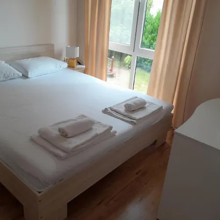 Dawn Park Deluxe Apart-hotel 3*