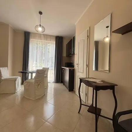Dawn Park Deluxe 3* Sunny Beach