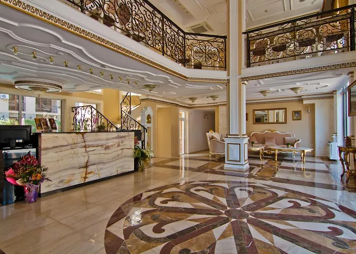 Dawn Park Deluxe Apart-hotel