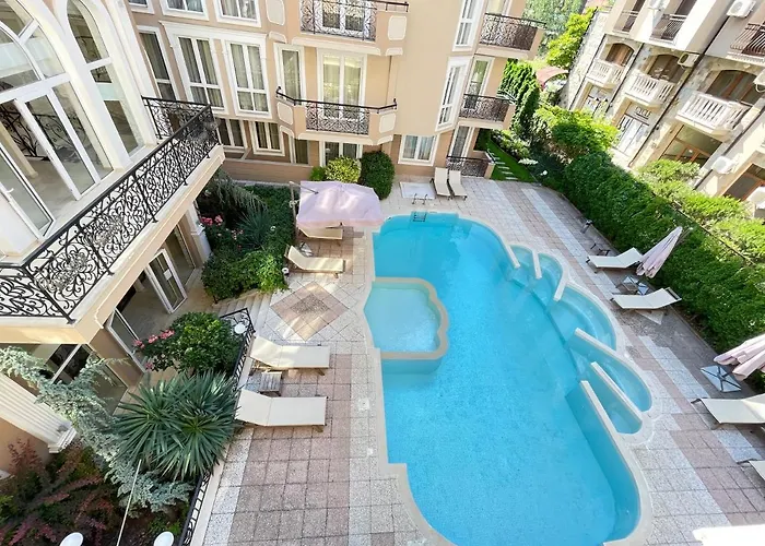 Dawn Park Deluxe 4* Солнечный берег