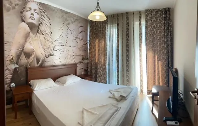 Dawn Park Deluxe Апарт-отель