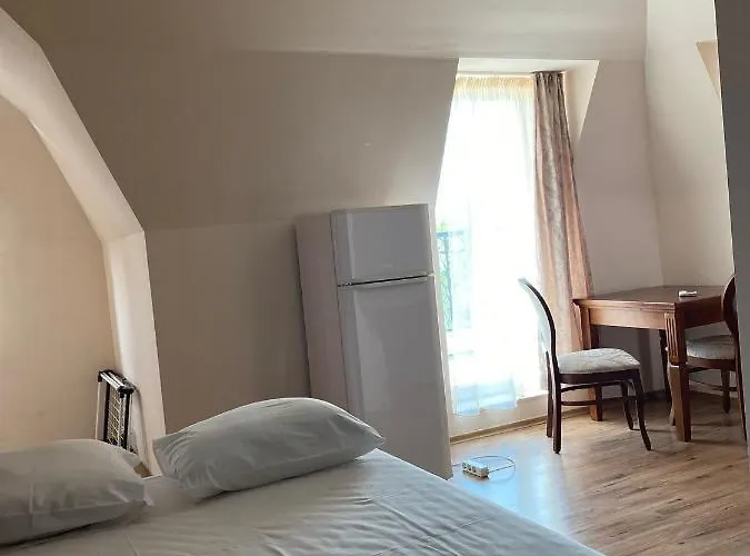 Dawn Park Deluxe Апарт-отель 4*