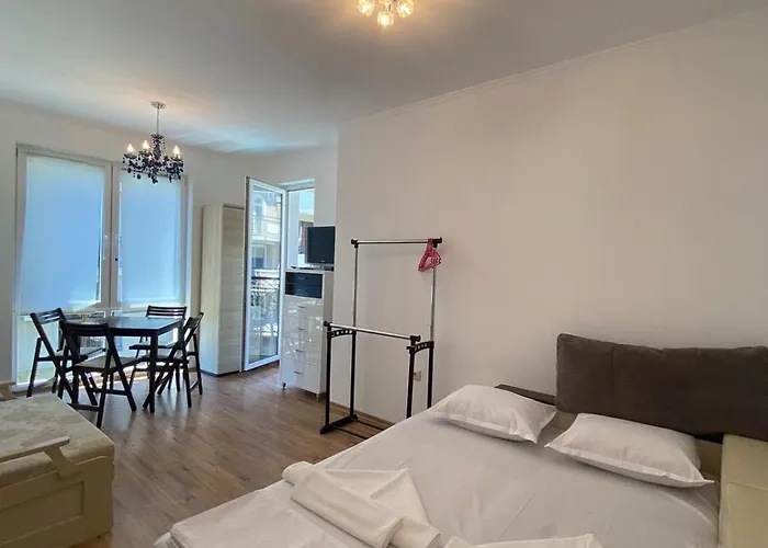 Dawn Park Deluxe Солнечный берег