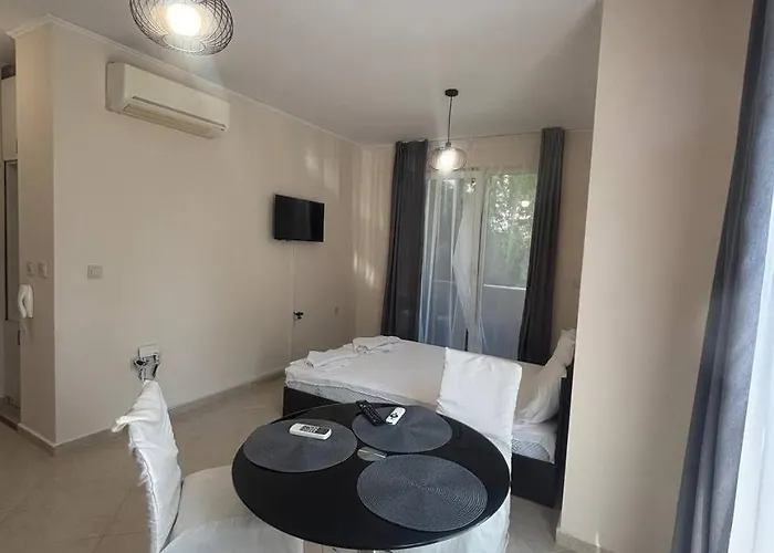 Dawn Park Deluxe Солнечный берег